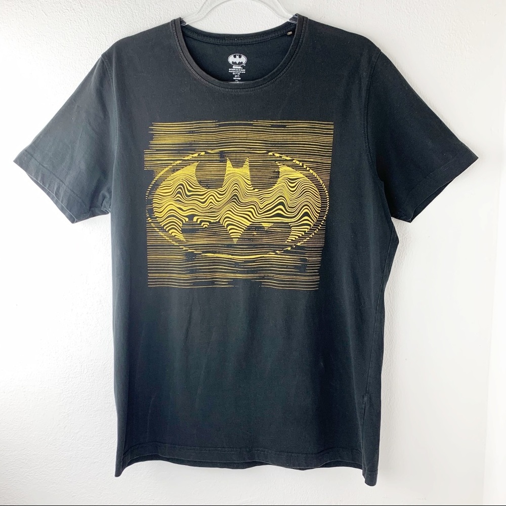 Batman Black Tee Shirt Yellow Design